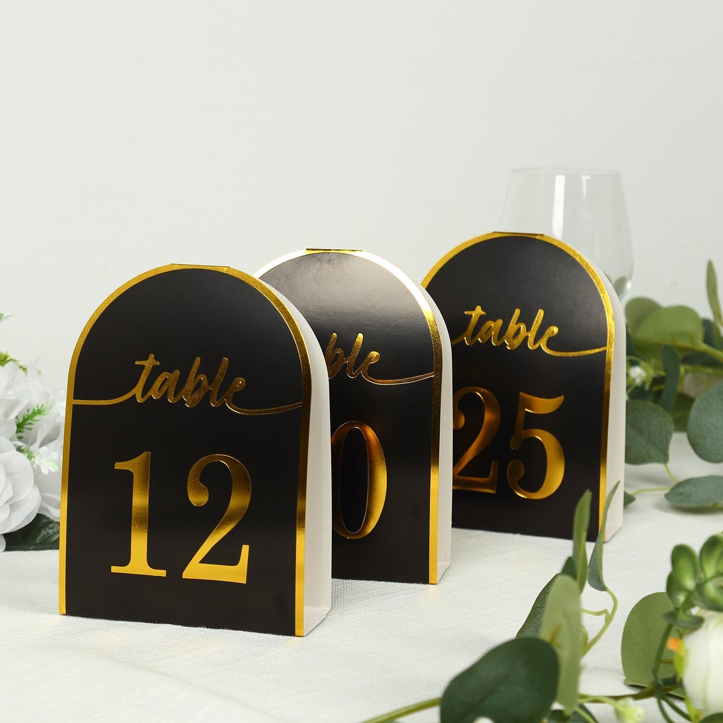 25-Pack 7" Disposable Table Numbers, Black Free Standing Double Sided Table Number Place Cards with Metallic Gold Foil Numbers 1-25