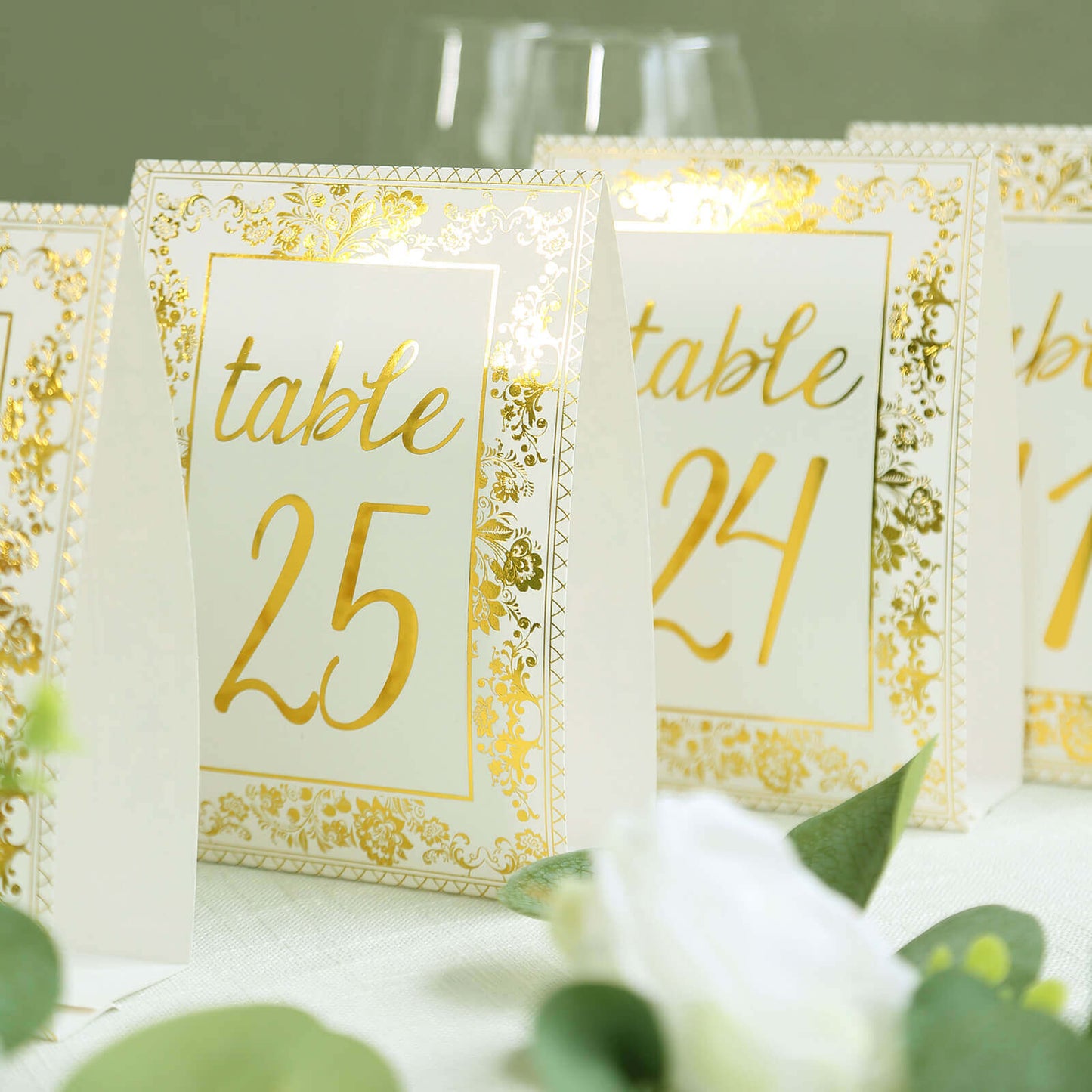 25-Pack Paper Wedding Table Numbers 1-25 White/Metallic Gold French Toile Design with Glam Gold Foil Numbers 7"