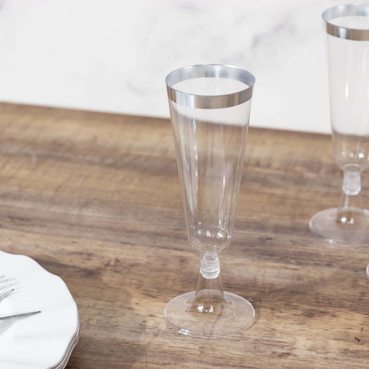 12-Pack Plastic Champagne Flutes Clear with Silver Rim - Stylish Disposable Cocktail Glasses for Parties 5oz 6"