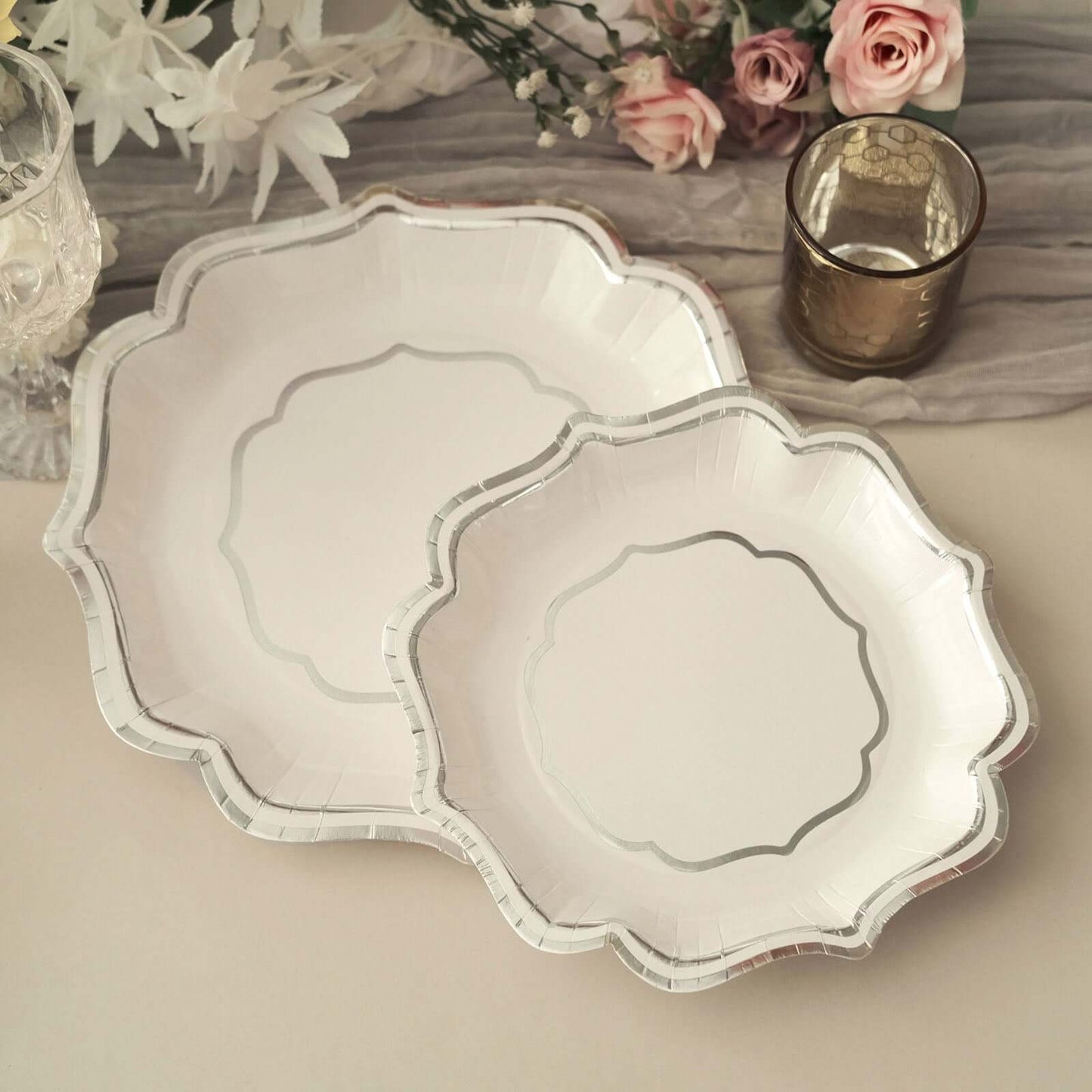 25-Pack Paper Dessert Plates in White with Silver Scallop Rim - Disposable 300GSM Appetizer Salad Plates 8"