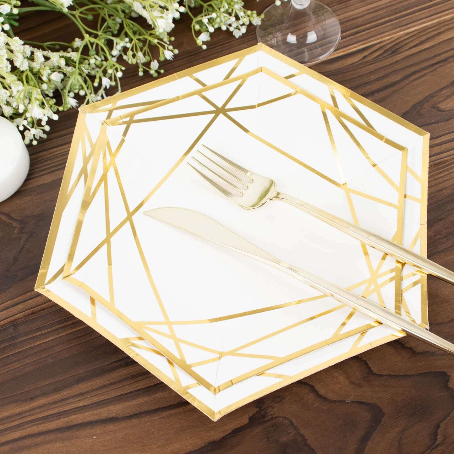 25-Pack Paper 7" Hexagon Dessert Plates in White with Gold Geometric Lines & Rim - Stylish Disposable Geometric 300GSM Appetizer Salad Plates for Events & Banquets