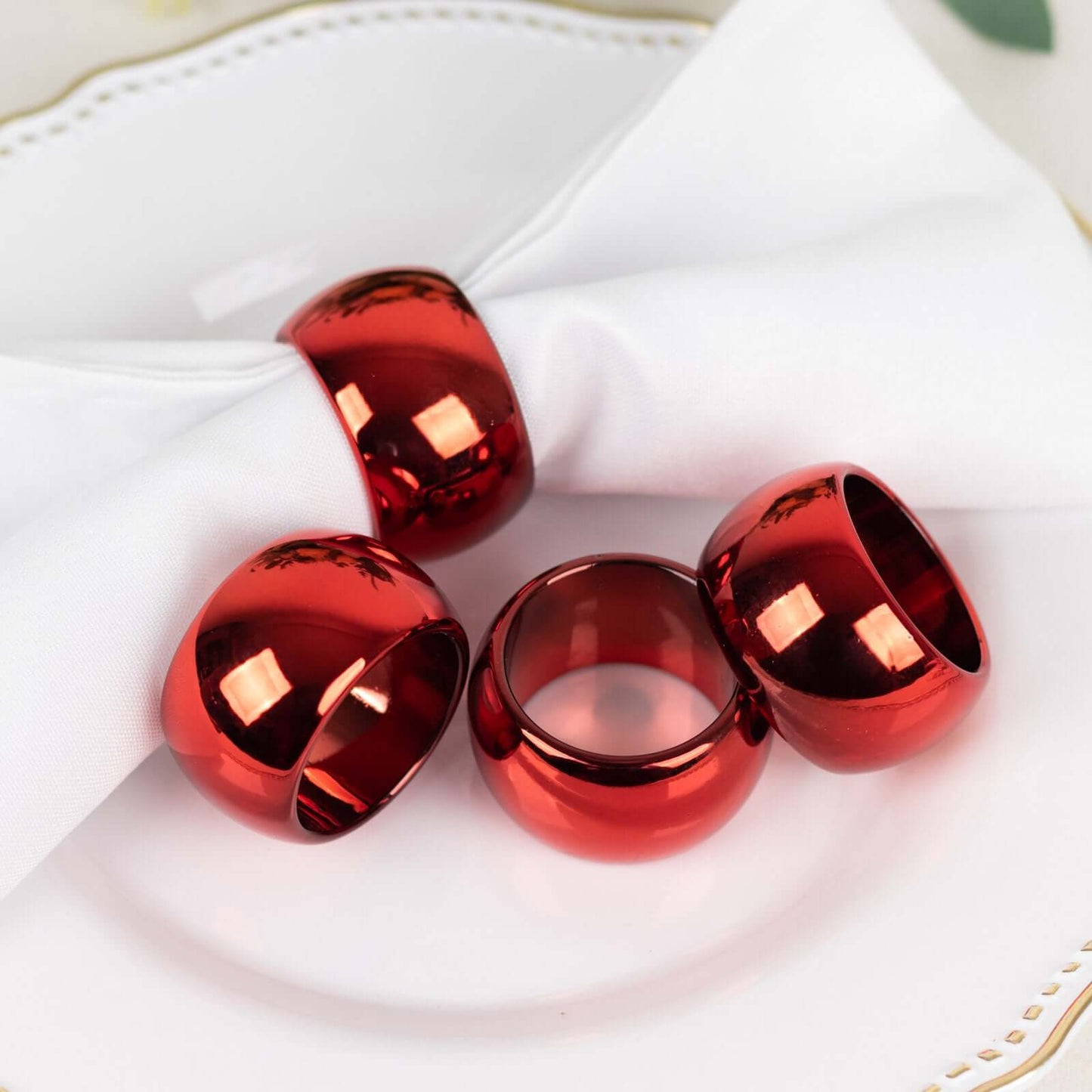 4 Pack Shiny Metallic Red Acrylic Napkin Rings