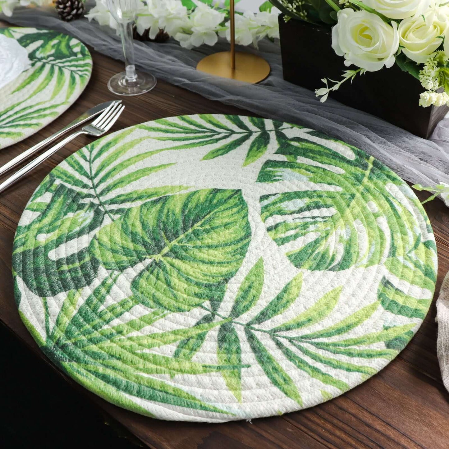 4-Pack Table Placemats Tropical Leaf Design Green Cotton Round - Woven Indoor/Outdoor Dining Mats 15"