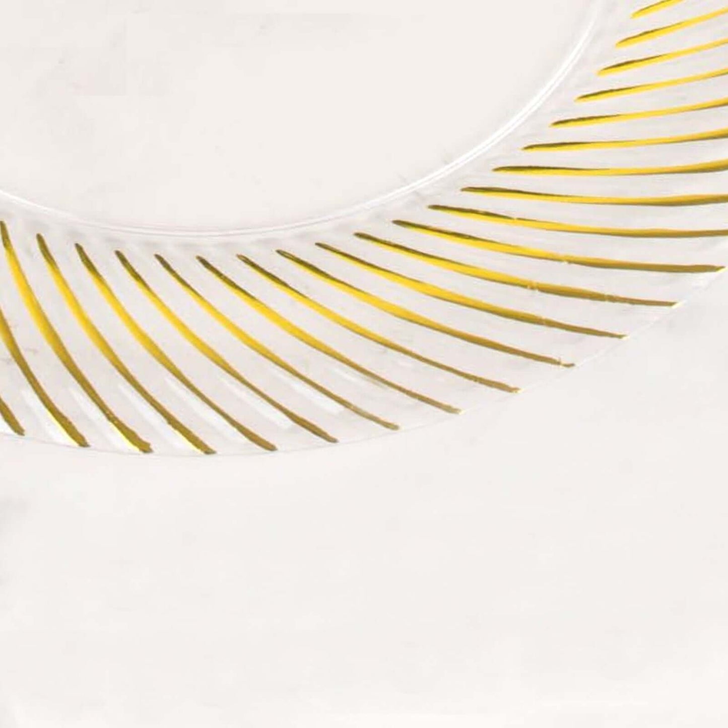 10-Pack Plastic 9" Round Dinner Plates Clear with Gold Swirl Rim - Disposable Party Plates for Classy Events & Banquets