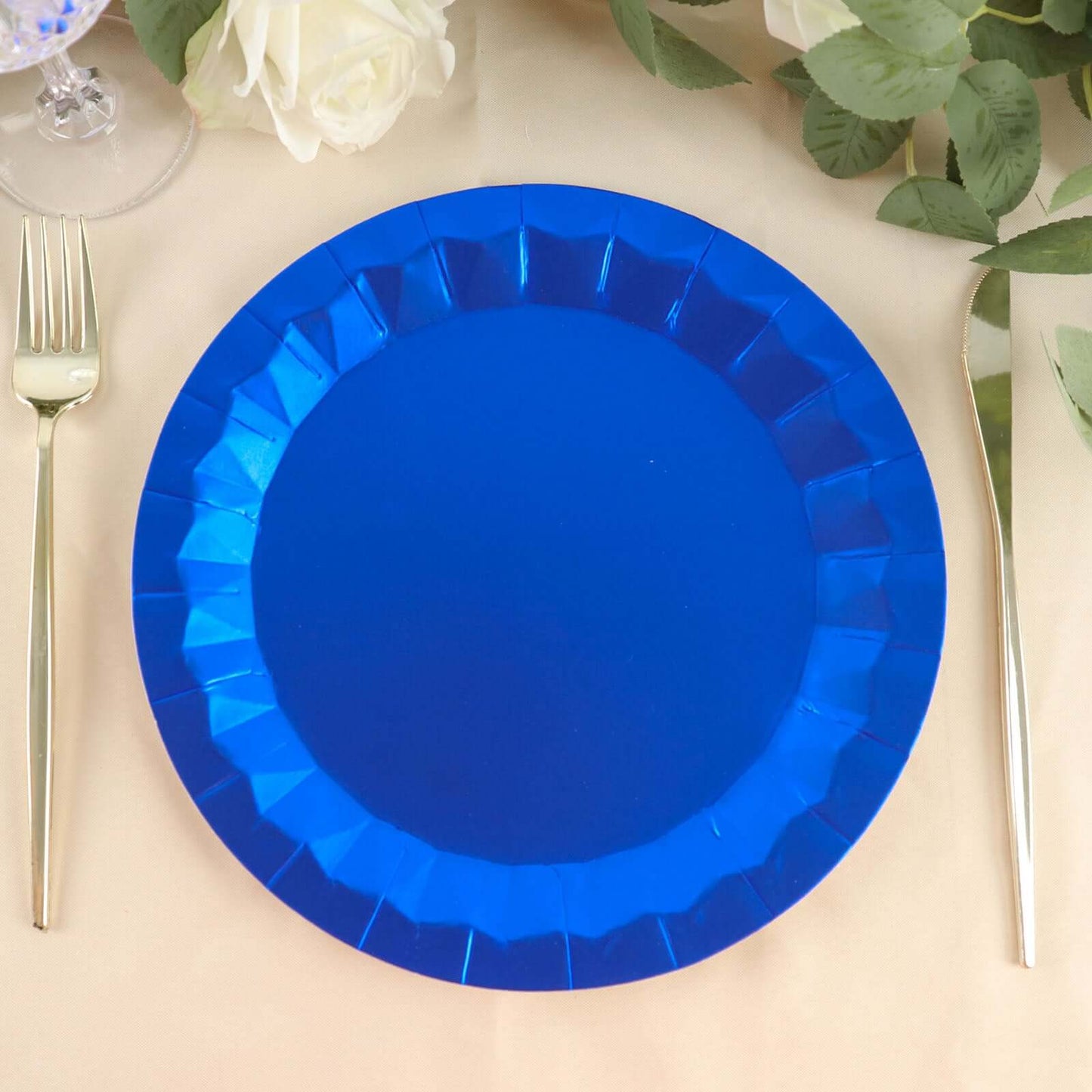 25-Pack Paper 9" Round Dinner Plates in Royal Blue with Geometric Prism Rim - Disposable 400GSM Party Plates