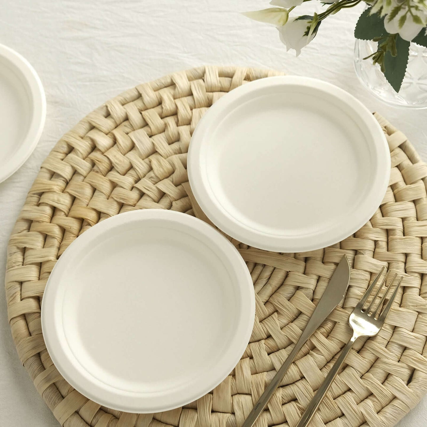 50-Pack Bagasse 7" Round Dessert Plates in White - Biodegradable Disposable Sugarcane Appetizer Salad Plates for Outdoor Celebrations & Picnics