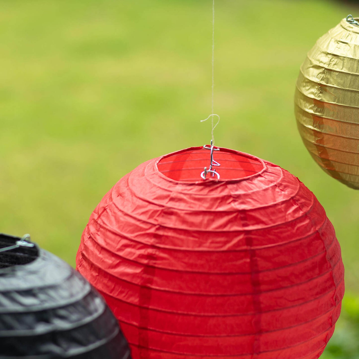 Set of 8 Mixed Red Gold Hanging Paper Lanterns, Decorative Round Chinese Sky Lanterns, Assorted Sizes - 6",8",10",14"