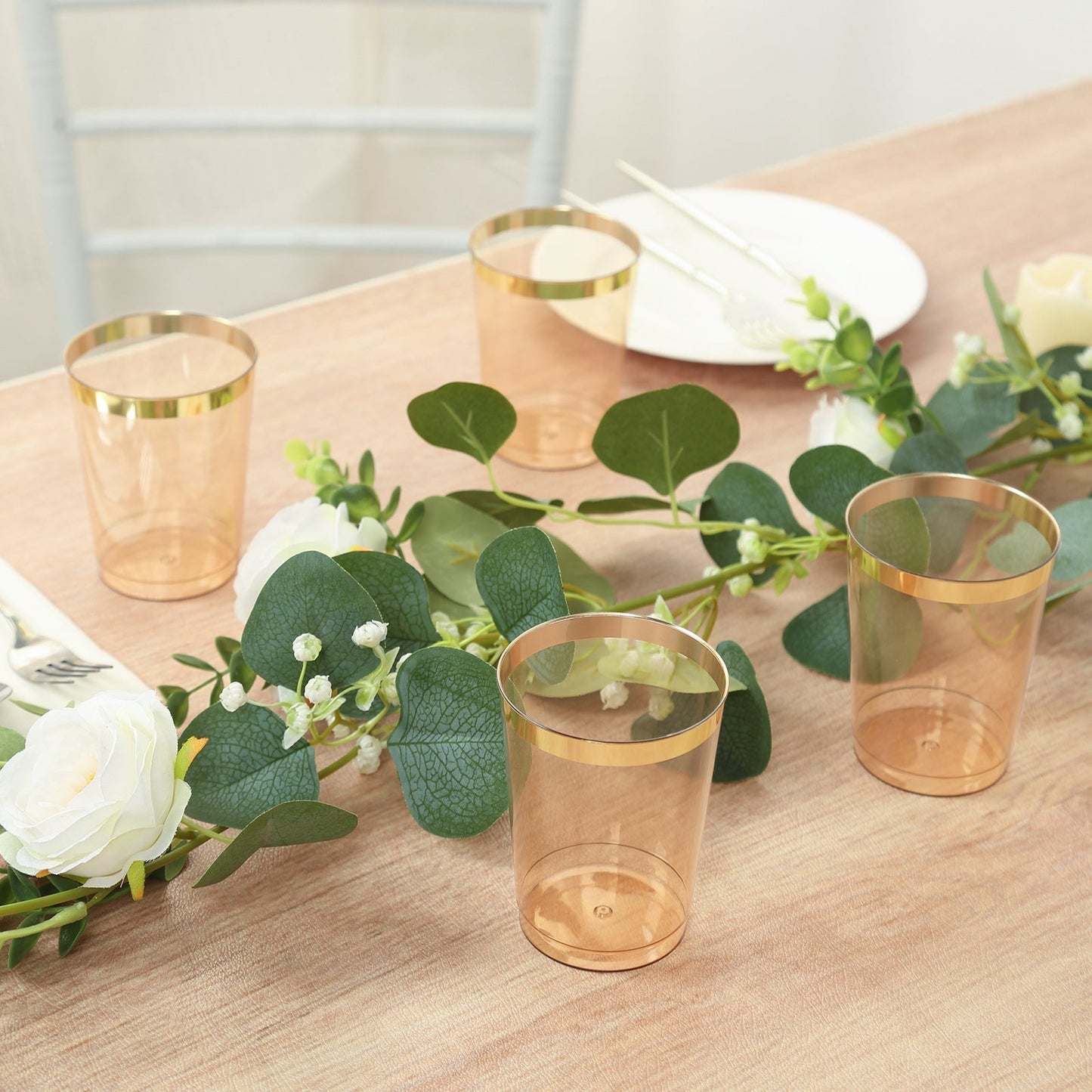 25-Pack Plastic Tumbler Cups Transparent Amber Gold with Gold Rim - Stylish Disposable Party Glasses 10oz