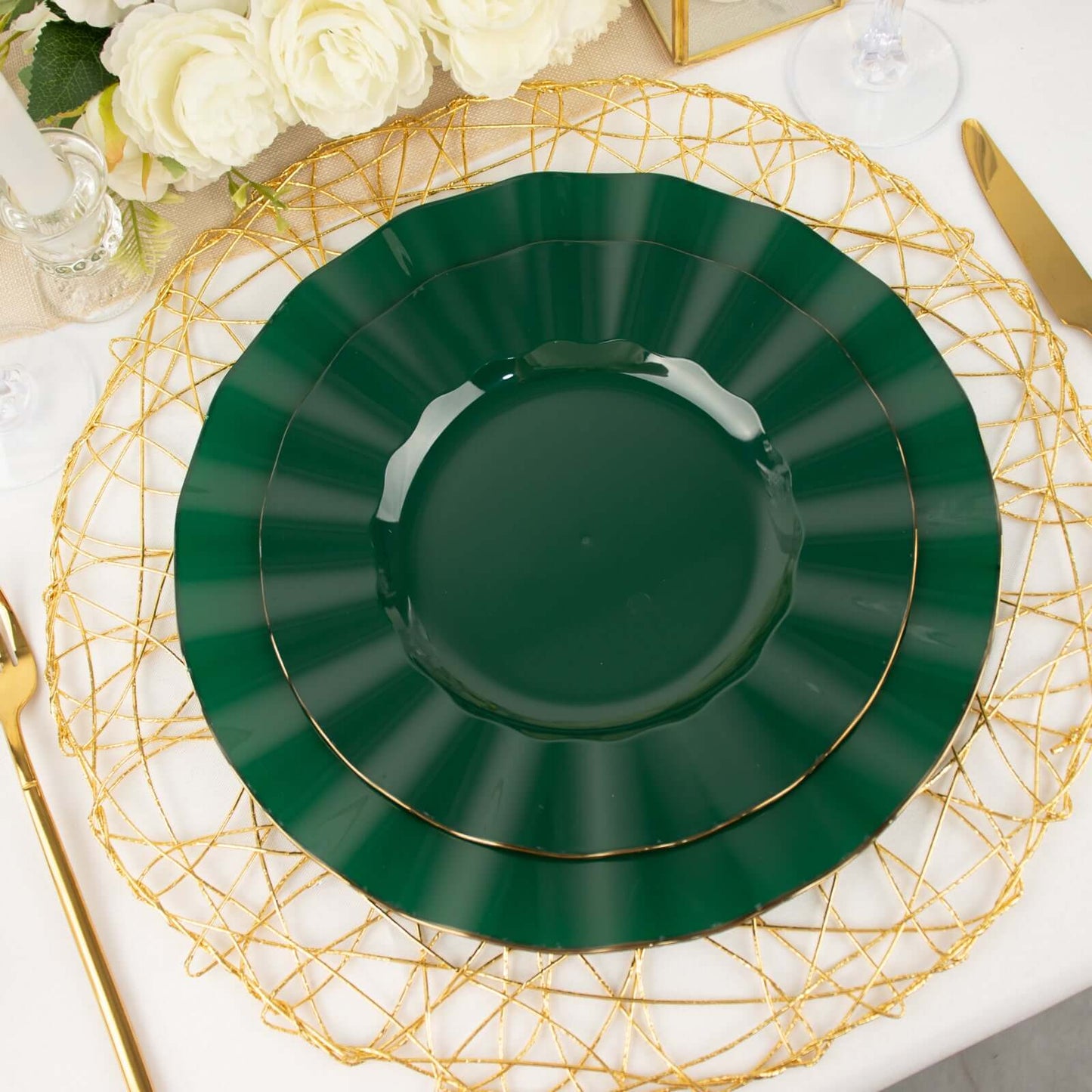 10-Pack Plastic 9" Round Dinner Plates in Hunter Emerald Green Ruffled Rim with Gold Edging - Sturdy Disposable Dinnerware