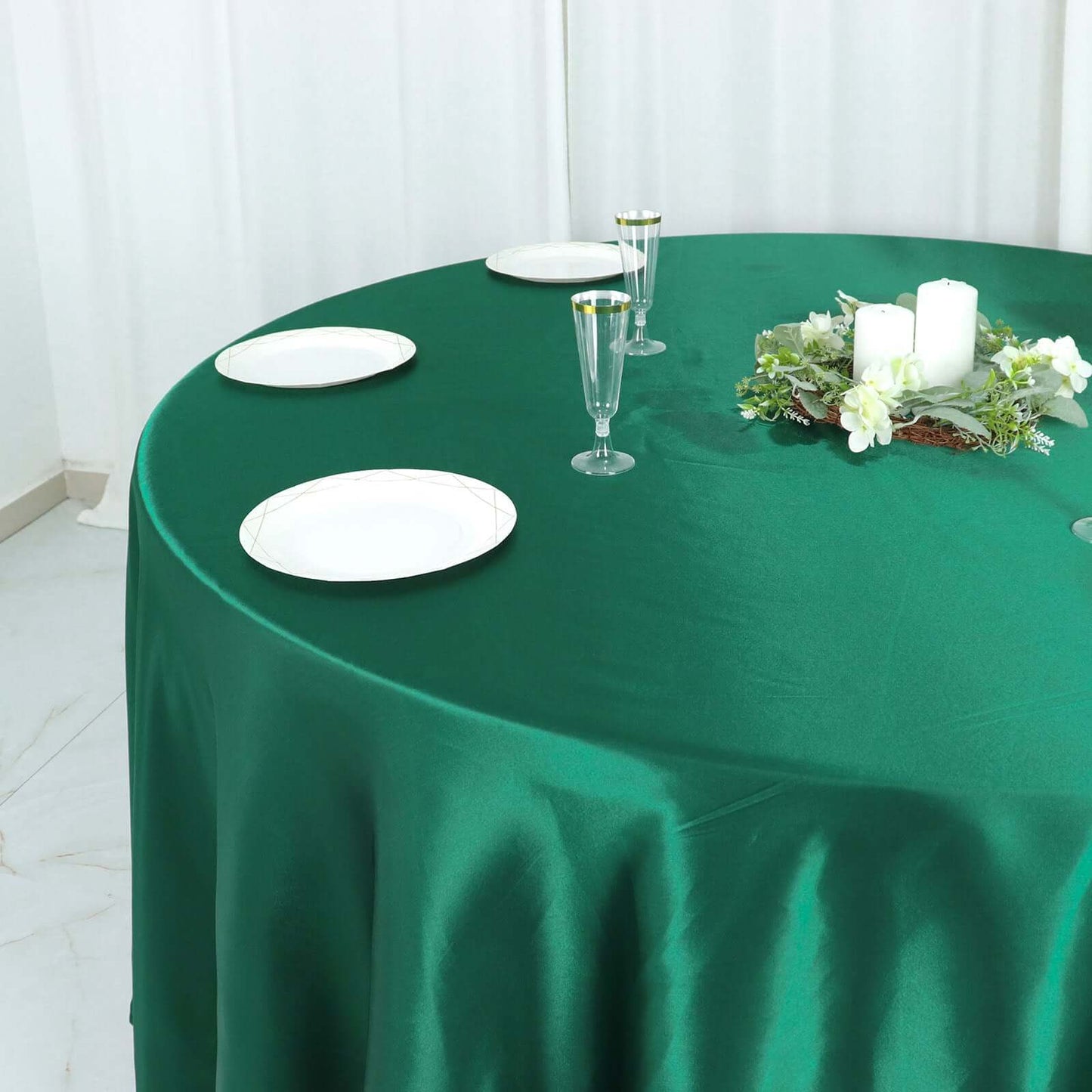 Satin 108" Round Tablecloth Hunter Emerald Green - Smooth and Lustrous Table Cover