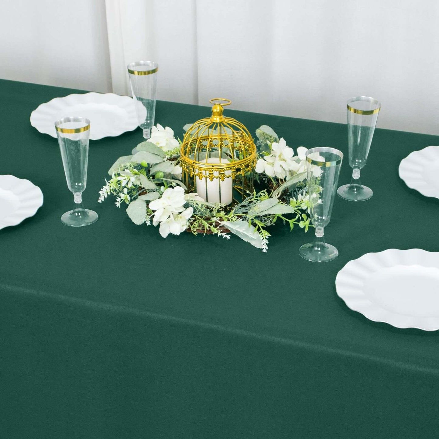 Premium Polyester 90"x156" Rectangle Tablecloth Hunter Emerald Green - Seamless 220GSM Stain-Resistant Table Cover