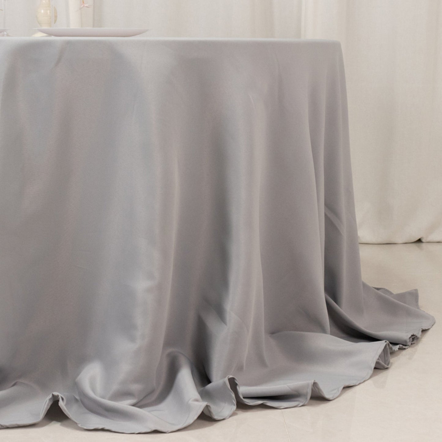Premium Polyester 132" Round Tablecloth Silver - Seamless 220GSM Wrinkle-Resistant Table Cover