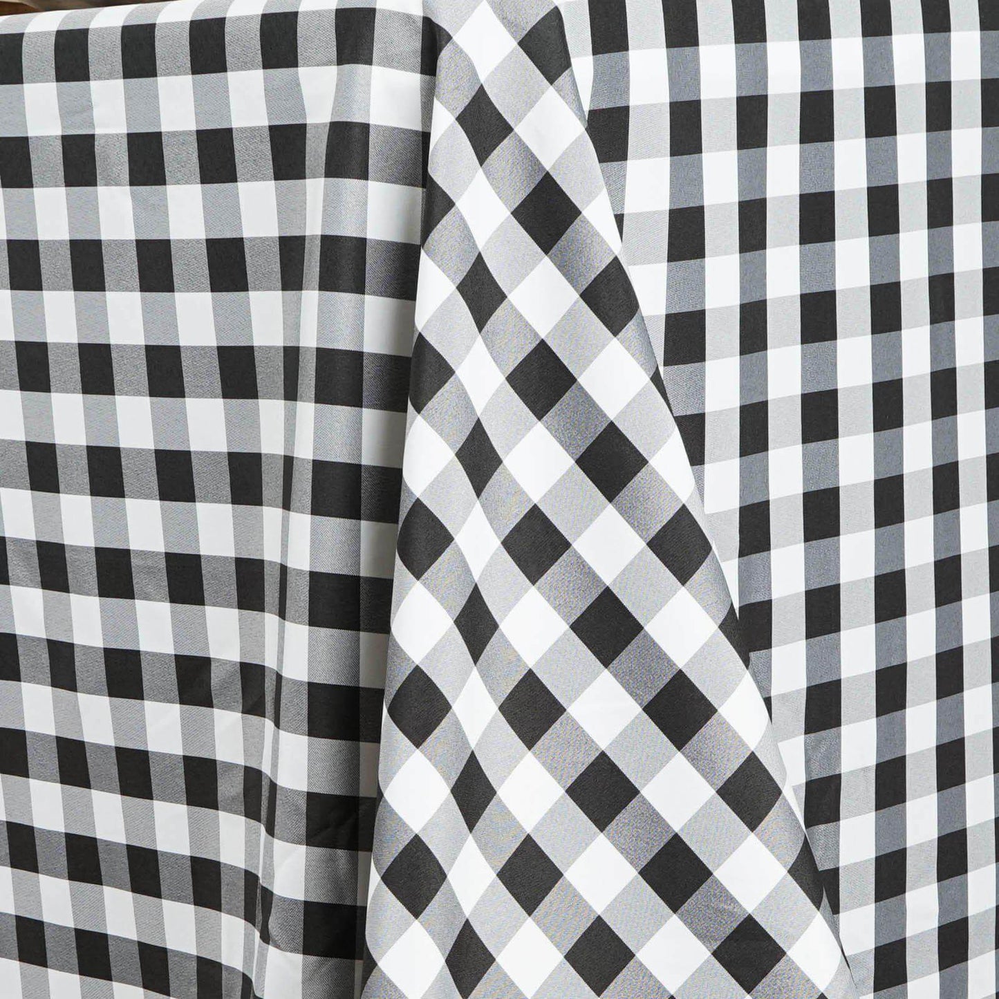 Polyester 90"x132" Rectangle Tablecloth White/Black - Seamless Checkered Buffalo Plaid Design for Farmhouse Celebrations